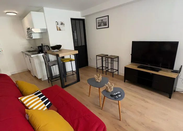 6 Chaleureux Proximite Gare Et Centre Apartment Poitiers